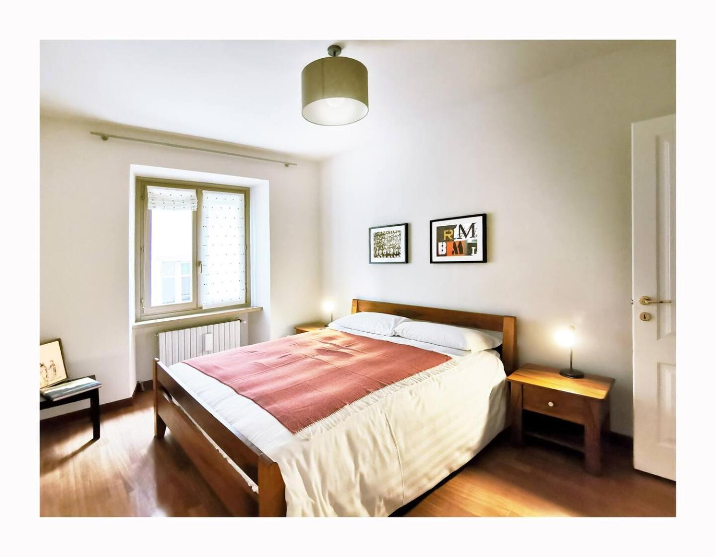 Due Dei Mille. Incantevole Casa In Centro Ad Alba מראה חיצוני תמונה